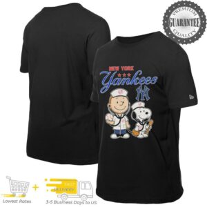 Snoopy And Charlie Brown New York Yankees Caring Hearts, Nurses T shirts